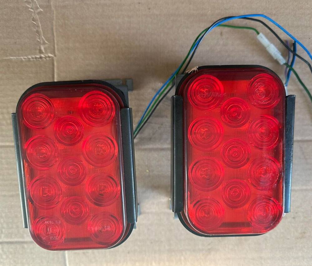 TRUCK-LITE RED LED LIGHTS STROBE BAR 12V PAIR TESTED!!!