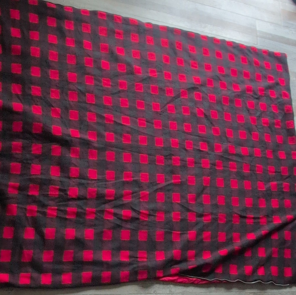 Marlboro Unlimited Red Compact Polyester Sleeping Bag Medium Camping Unisex