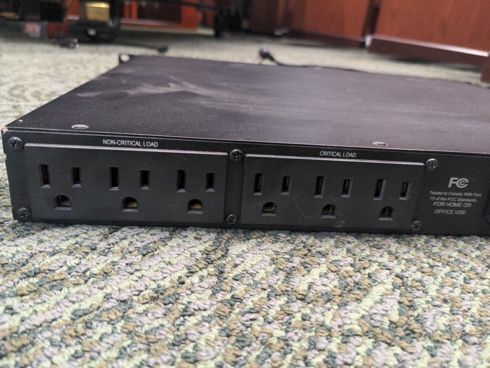Middle Atlantic UPS S100R