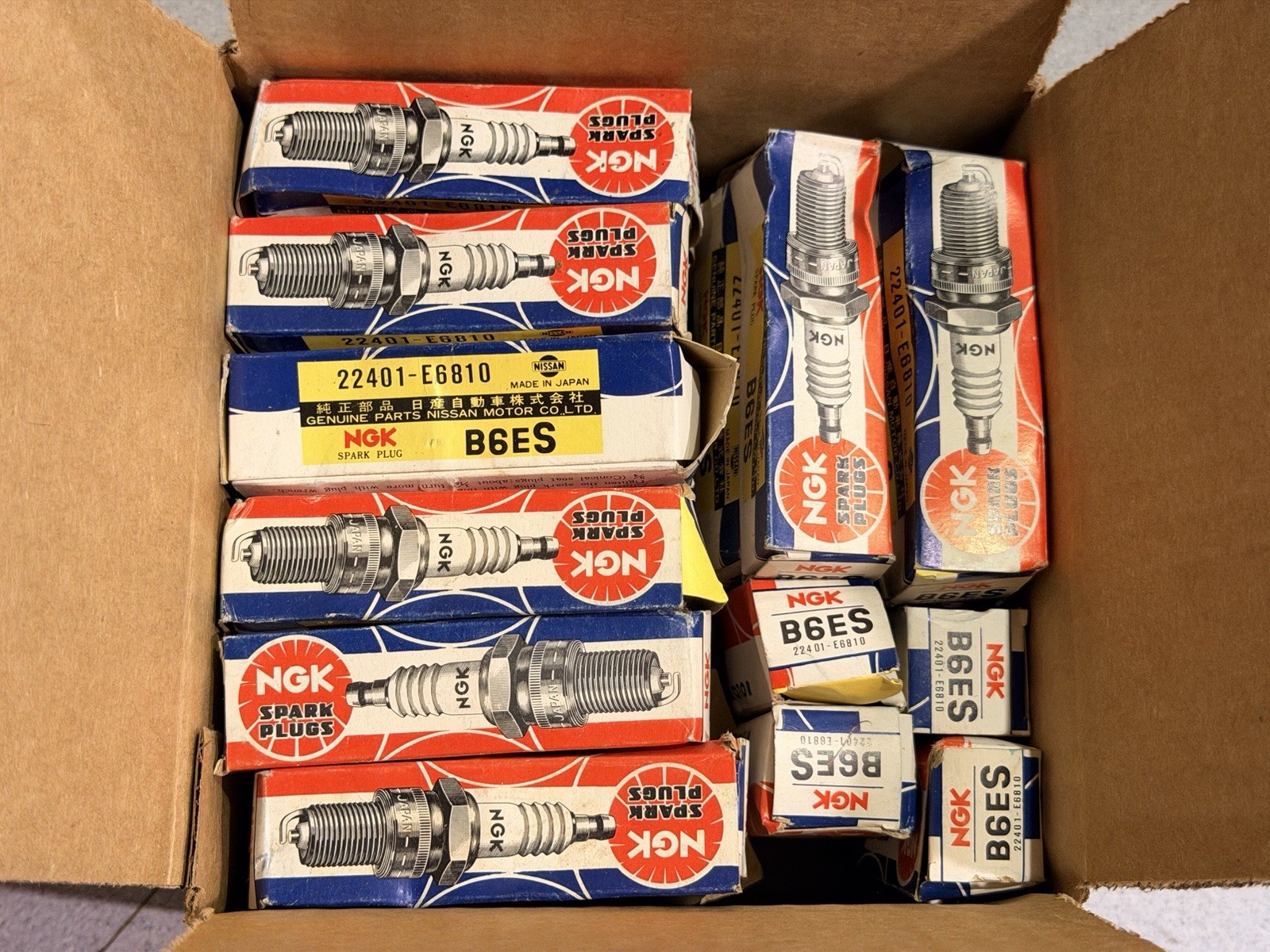 NGK B6ES Spark Plug Box of 36 NOS 22401-E6810