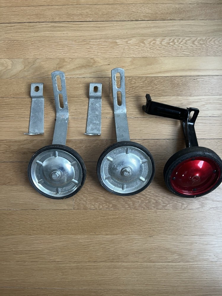 Universal Bicycle Training Wheels with Stabilizer Brackets for Kids Bikes