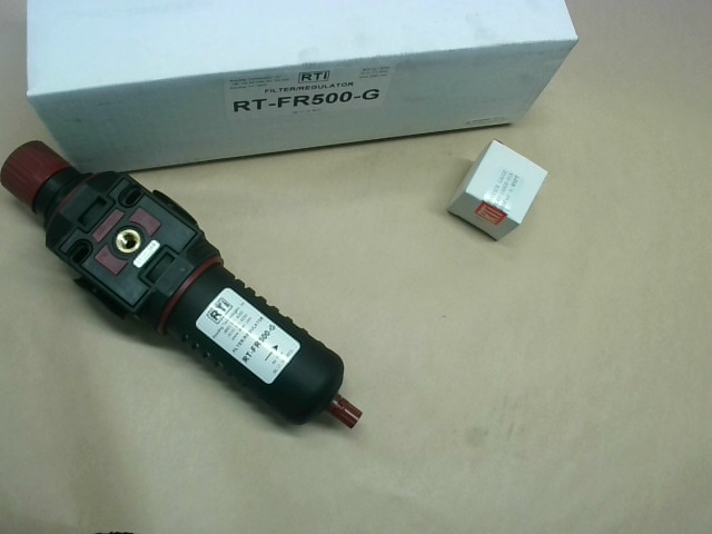 Reading Technologies Inc. RT-FR500-G Filter/Regulator With Gaug - New In Box