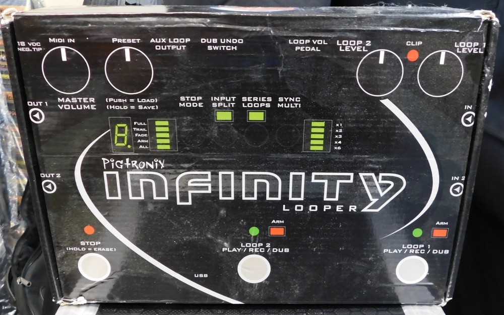 Pigtronix Infinity Looper Effects Pedal AND Remote Switch