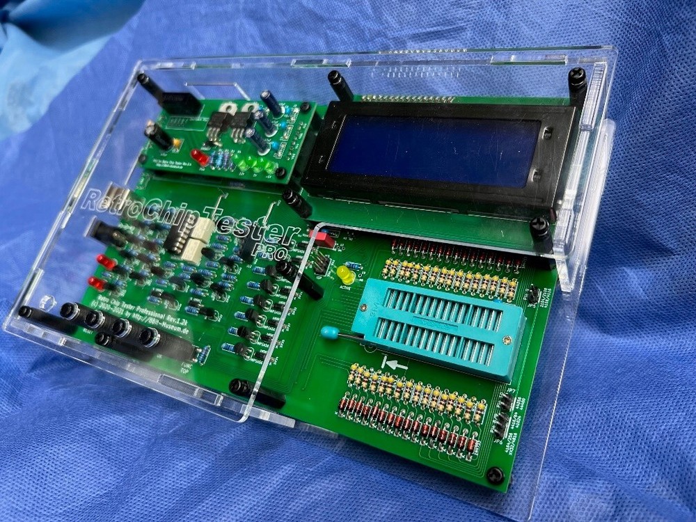 Retro Chip Tester Professional - Complete Assembled Premium Version