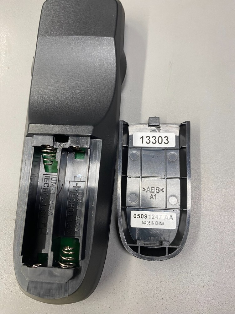 Remote Mopar 5091247AA