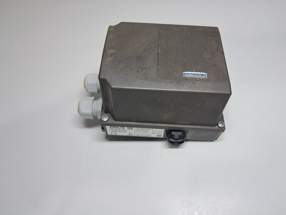 ARCASMART 826.E2-A00-M10-G positioner