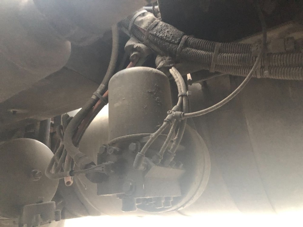 Bendix AD-IS Air Dryer - Used
