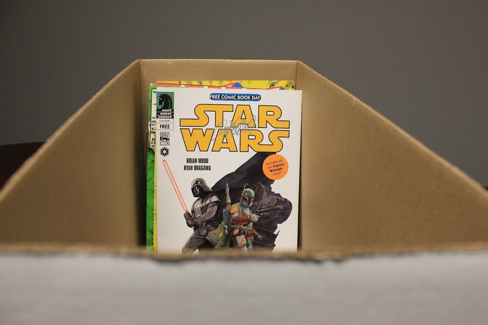 3 Short Cardboard Comic Book Holder Storage Box Holds 150-175 Comics Case