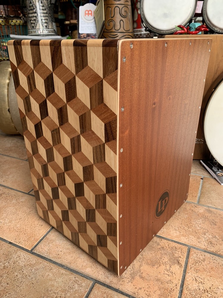 CAJON PROFESSIONALE LATIN PERCUSSION (LP) 3D CUBE STRING