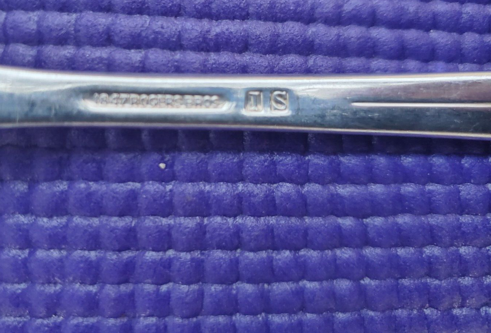 3-International Silver SYLVIA Silverplate TABLE/SERVING SPOONS 8.5"