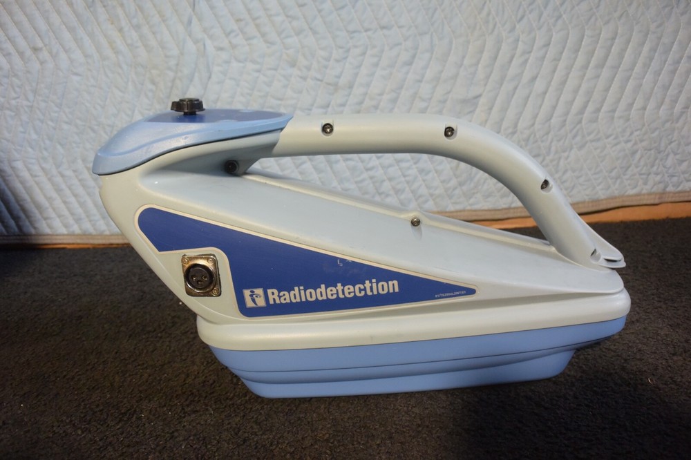 Radiodetection Model RD500 Plastic Water Pulse Knocker Transmitter