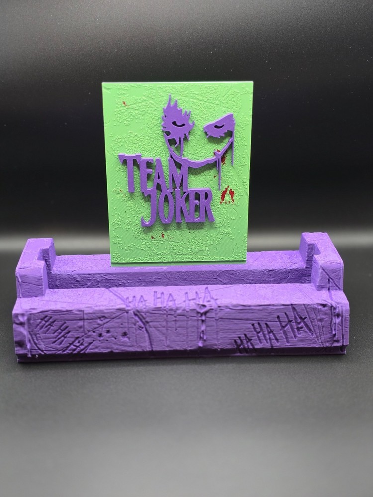 Joker - DC Comics - Comic Book Display Stand CGC, CBCS, Non-Graded Comics