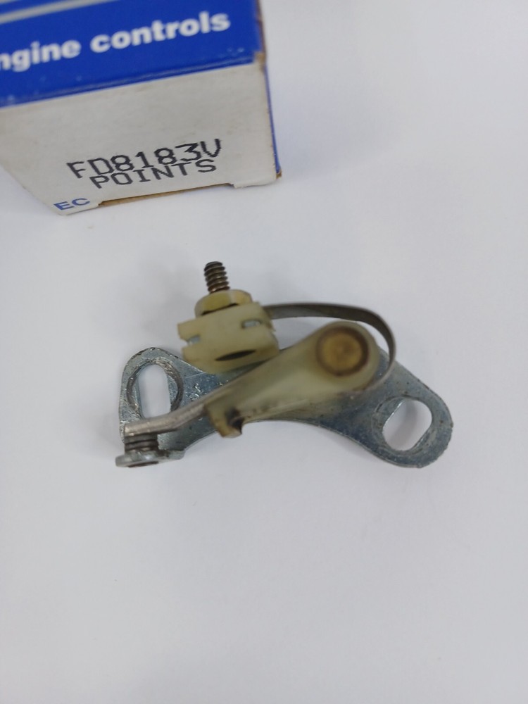 Carquest FD8183V Contact Set, New