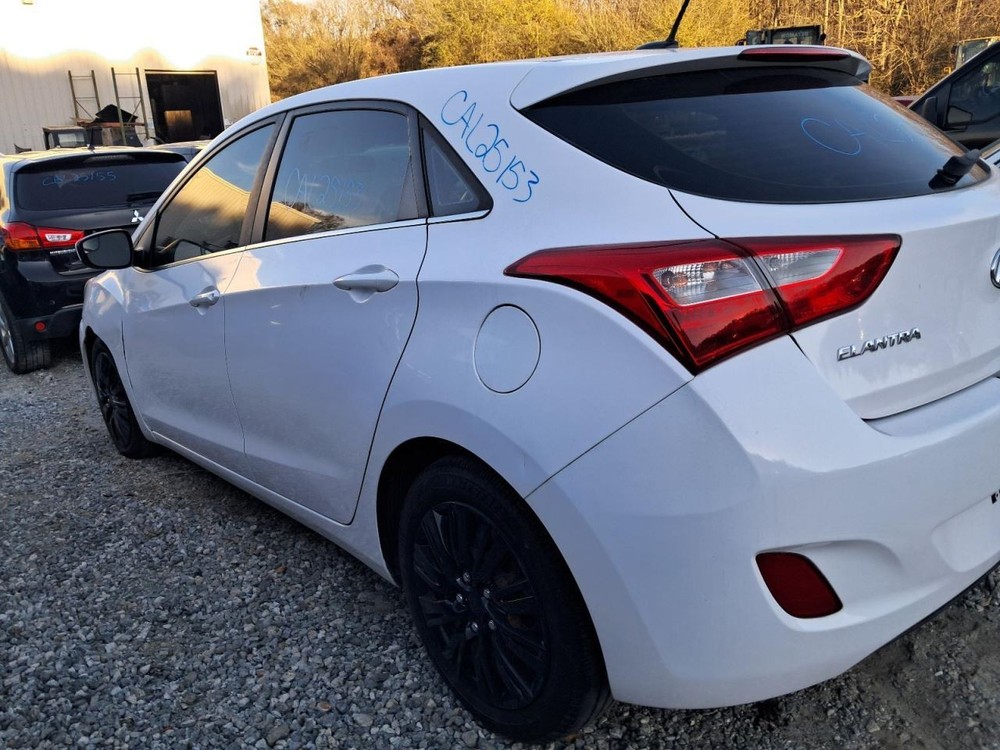 ELANTRA 2016 Glove Box 4897738