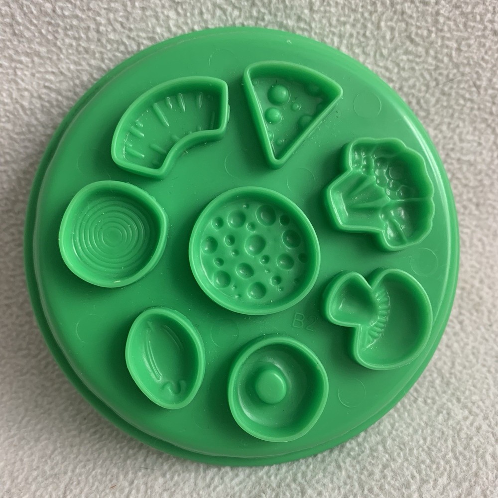 Play-Doh Pizza Maker Mold Tools Pan Paddle Box Accessories