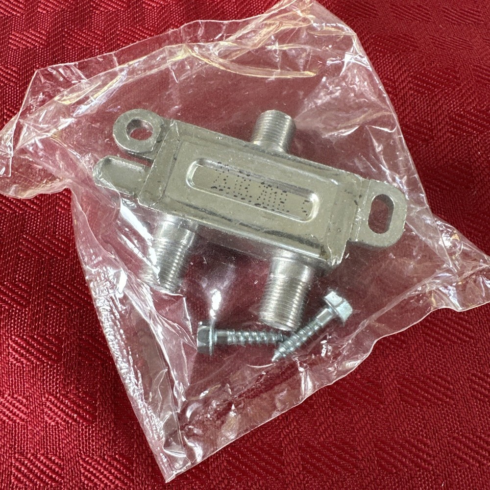 CommScope High Quality 4-way Cable SPLITTER TV DIGITAL CABLE INTERNET COAX 2PACK