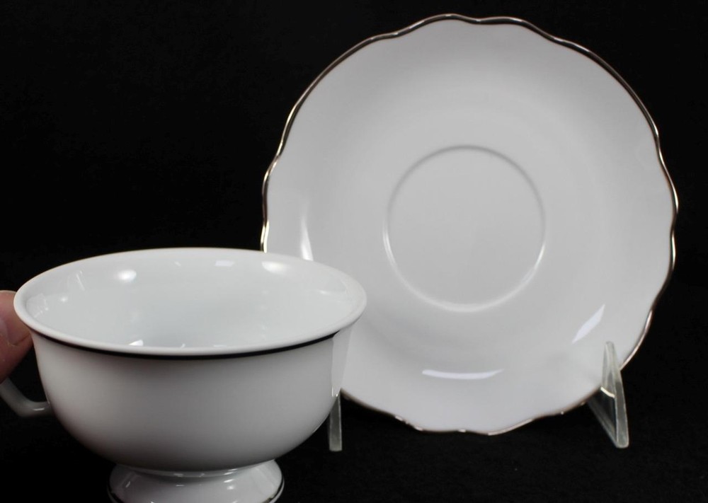 Pickard Georgian Platinum Five Piece Place Setting