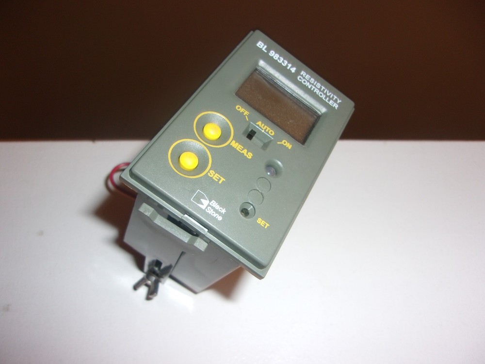HANNA INSTRUMENTS BL983314 RESISTIVITY CONTROLLER