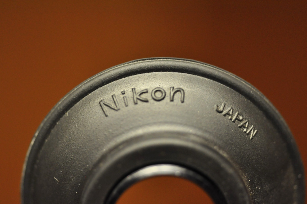 Nikon rubber eyecup with 19mm mounting thread.