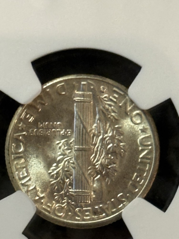 1944-D 10C Mercury Dime NGC MS67