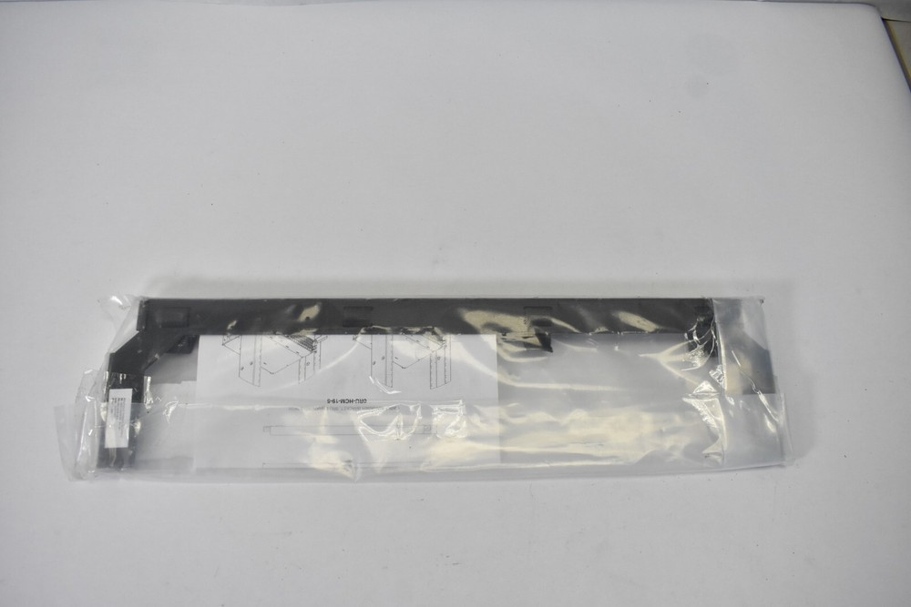 Amphenol Network Solutions Enhanced Cable Manager Bracket 19" W 0RU-HCM-915