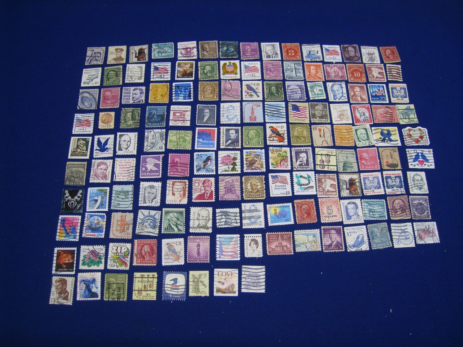 US Stamps Definitive/Regular Issue Stamp Lot-Cancelled-Off Paper - 143 Different