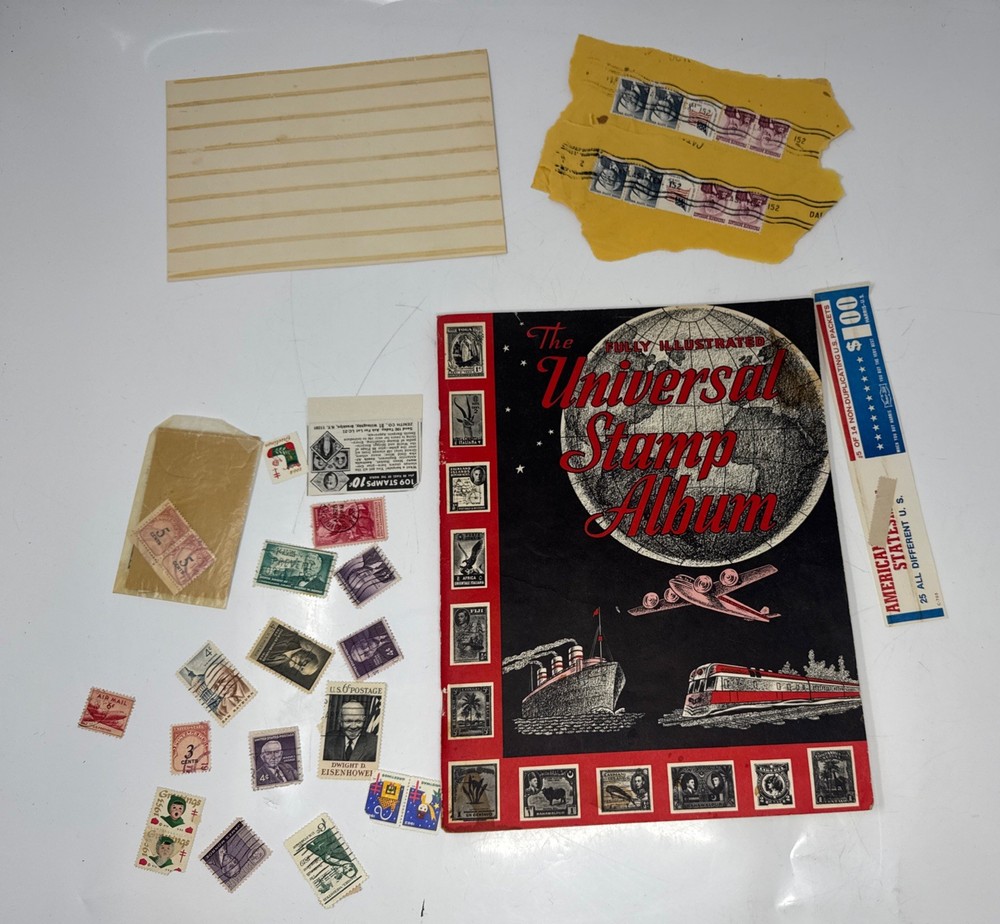 1959 UNIVERSAL STAMP ALBUM Fully Illustrated by Grossman Stamp Co 150+ Stamps