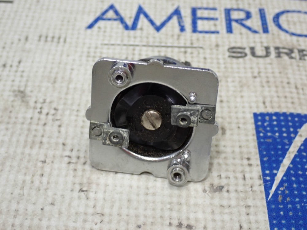 REES 40251-131 KNOB Selector Switch 3 Position Maintain - NEW IN BOX