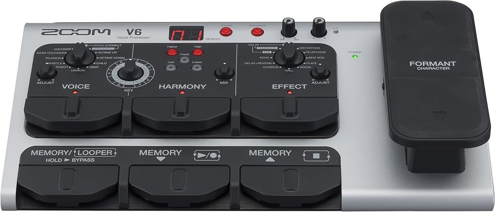 Zoom V6-SP Multi-Effects Vocal Processor Pedal Bundle