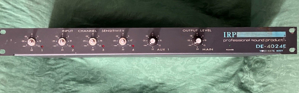 IRP DE-4024E VOICEMATIC MIXER (power tested only, missing Knobs)