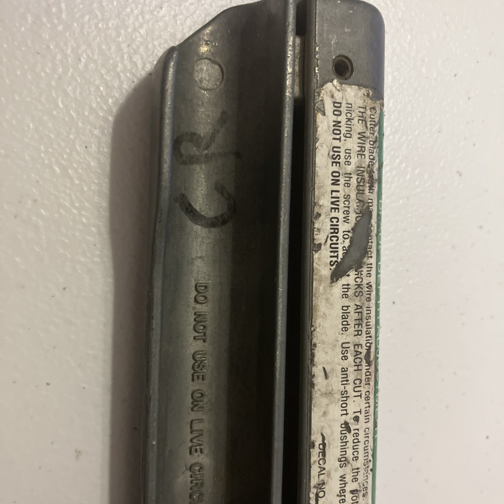 Greenlee Flex 1940 Splitter Flexible Conduit Cutter Tool