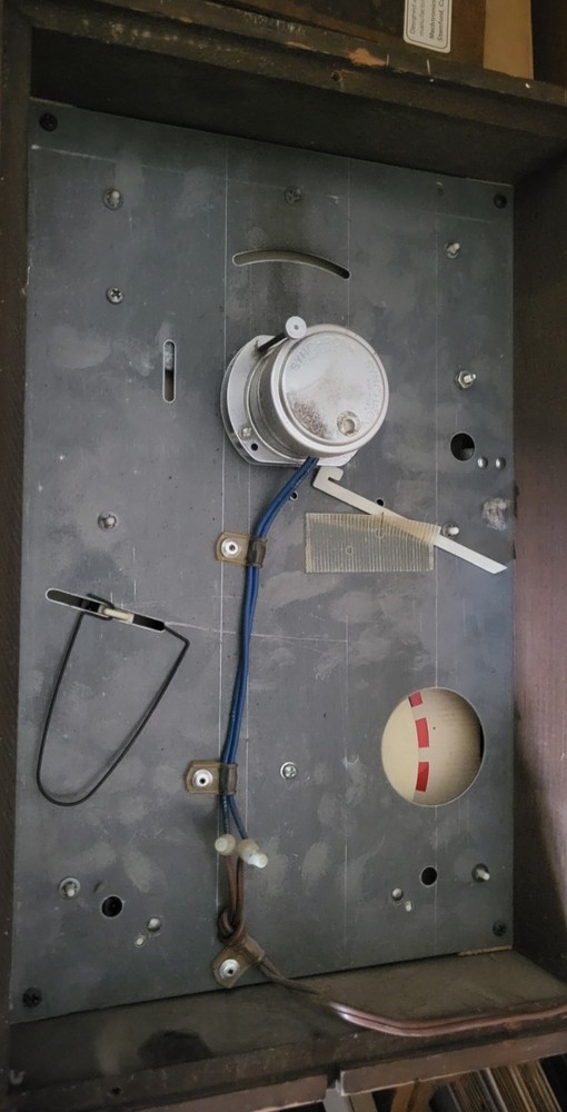 Mechtronics Planter's Clock Fully Functional (few scratches) Includes Setting To