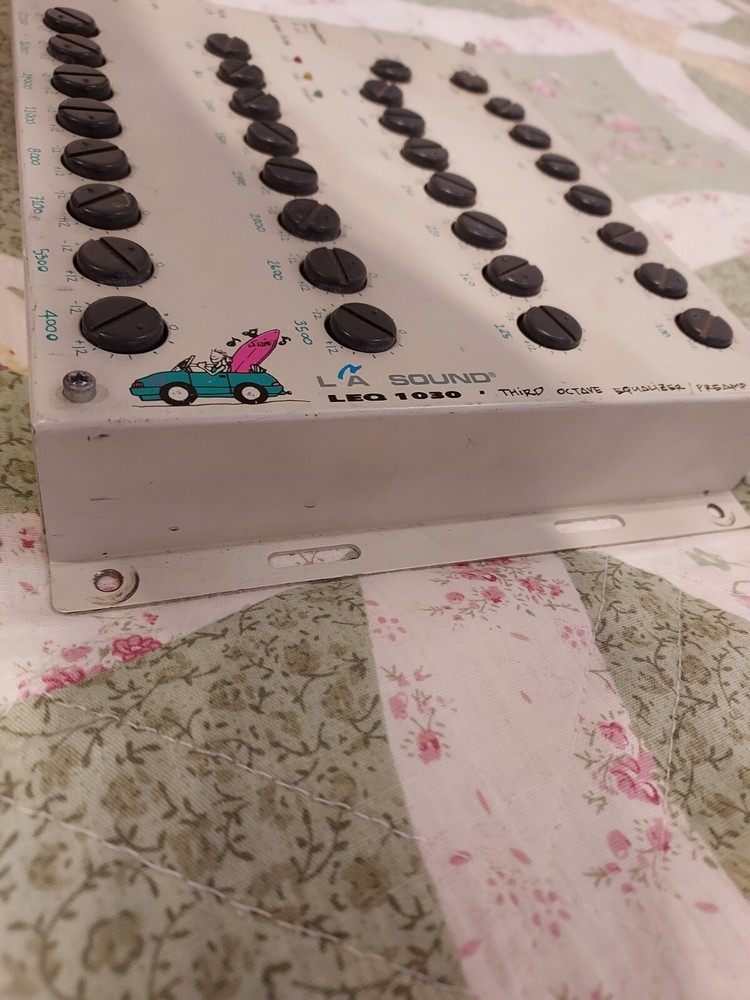 LA Sound LEQ 1030 Third Octane Equalizer/Preamp (Used).