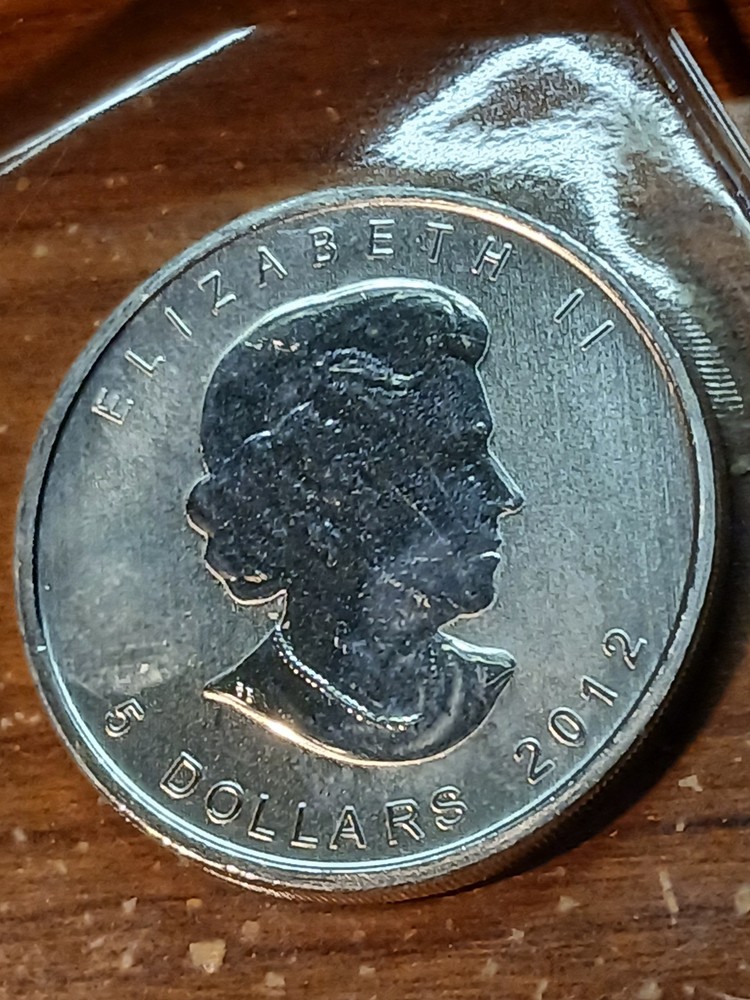 2012 Canada Silver Maple Leaf