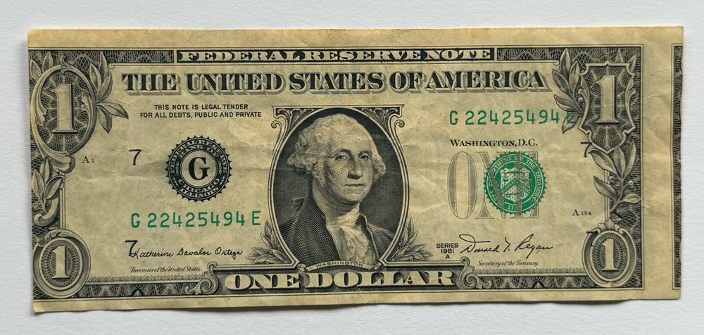 1981 A One Dollar Federal Reserve Note ERROR -Miscut / Misaligned Front Printing