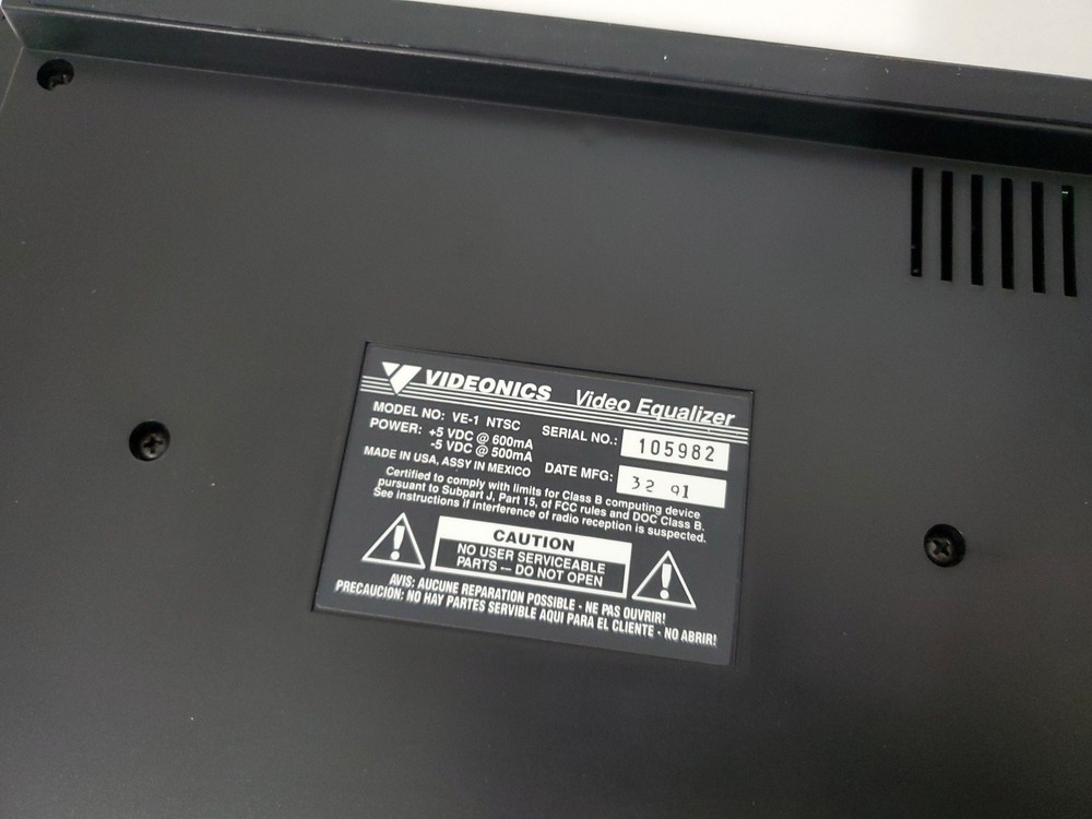 Videonics Video Equalizer Model VE-1 Processor Colorizer & Audio Mixer S-Video