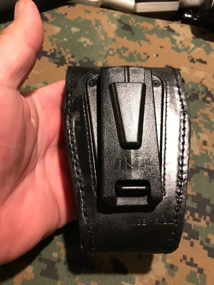 ASP Handcuff Pouch Chain Hinge Rigid