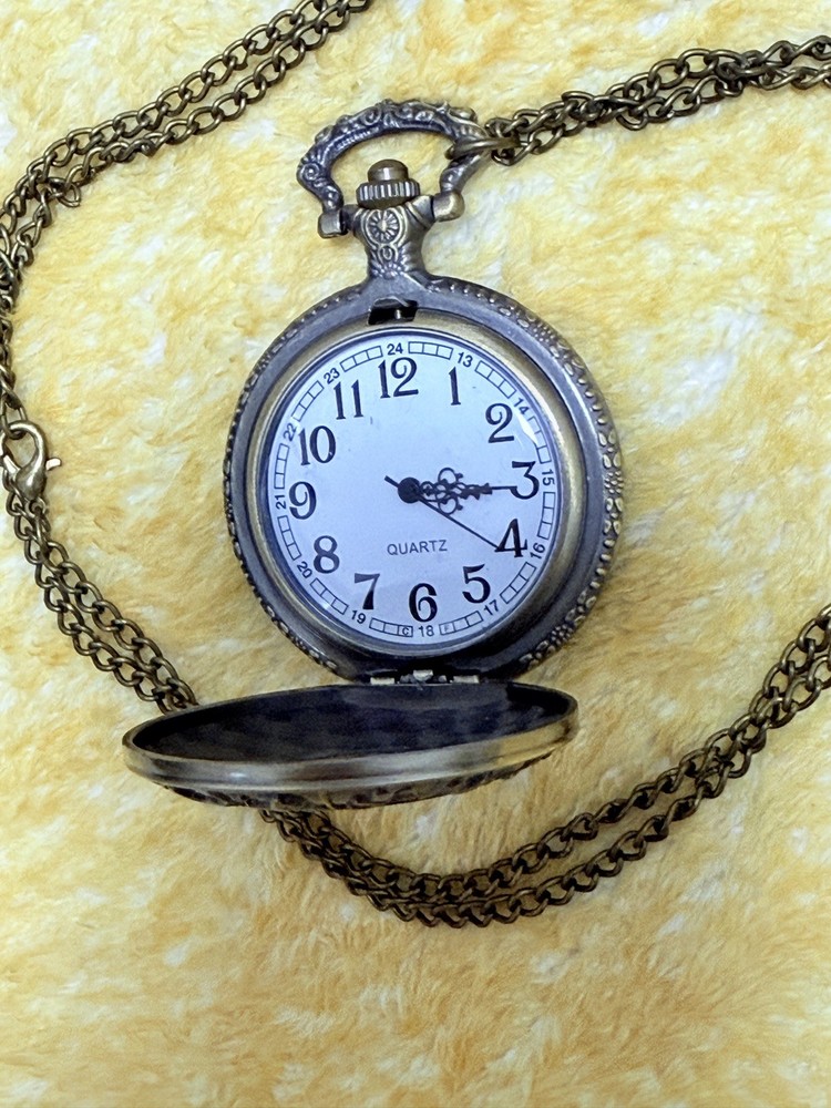 vintage style pocket watch