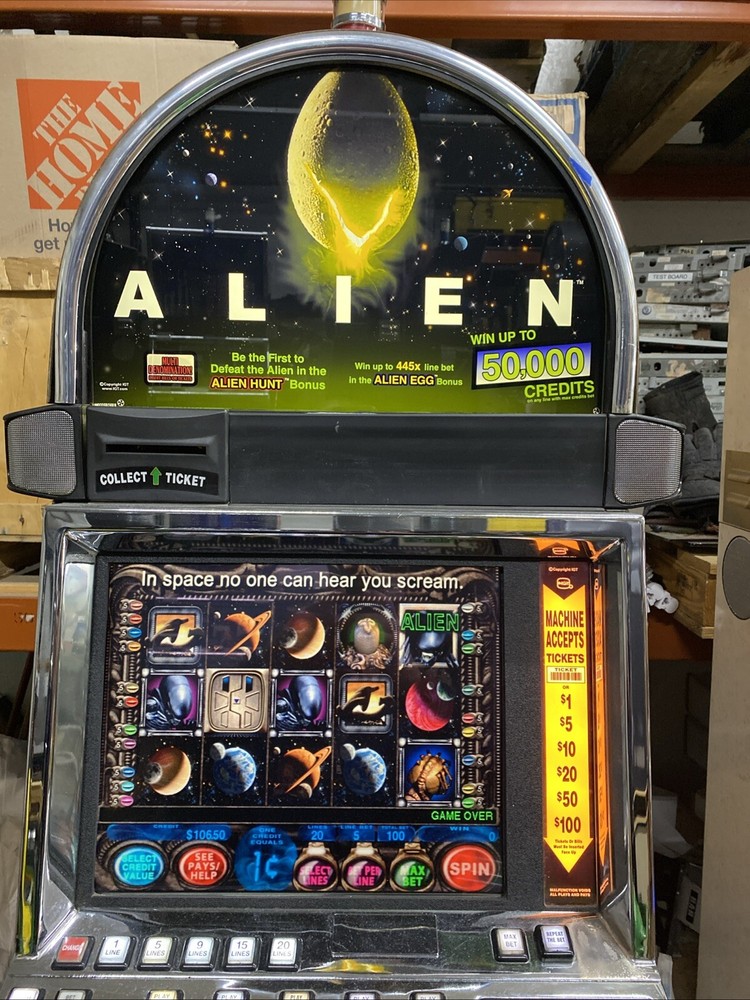 IGT I Game Alien SLOT MACHINE