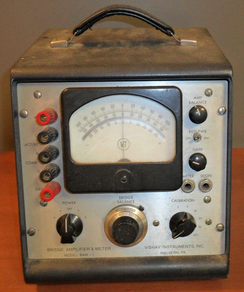 VISHAY INSTRUMENTS, INC. Model BAM-1 Bridge Amplifier & Meter, Serial 11685