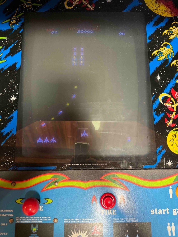 GALAGA ARCADE MACHINE by NAMCO - 1981 Classic