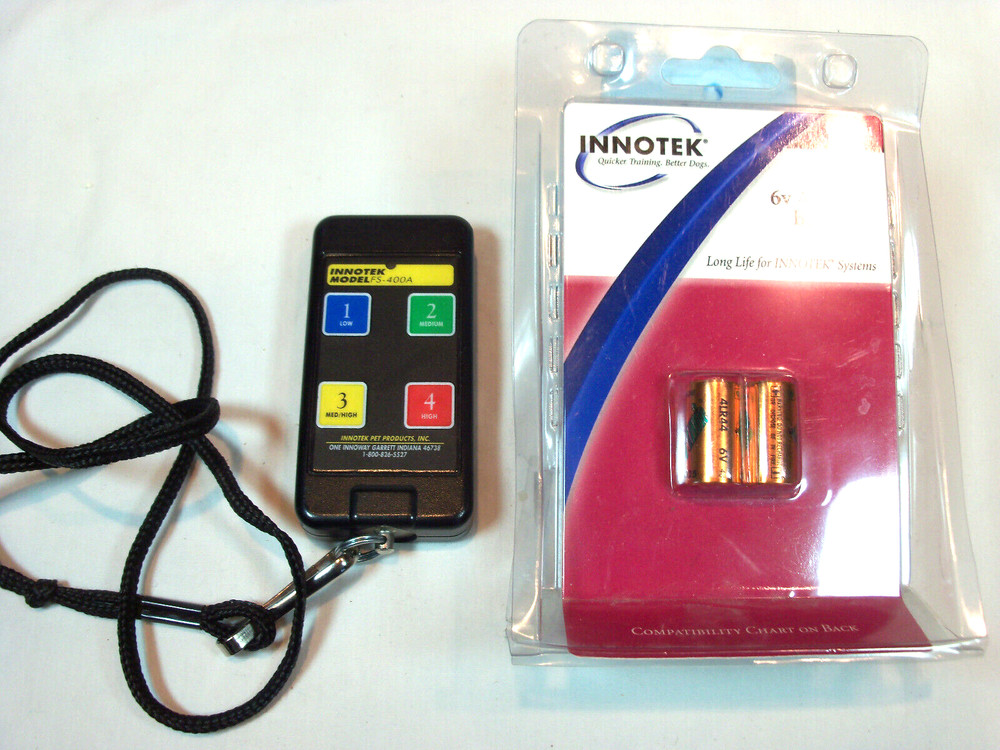Innotek Dog Trainer Transmitter FS-400A Remote Control w/2 Batteries