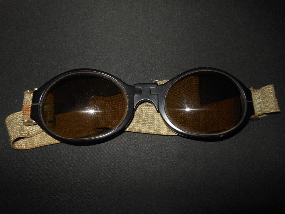WW2 German Luftwaffe Nitsche u. Gunther - SPLINTER-PROOF GOGGLES - KC RECIPIENT