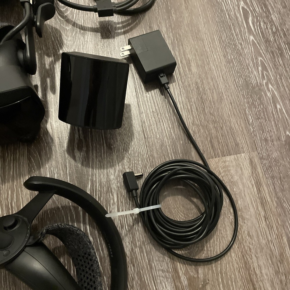 Valve Index PC And Console VR Headset Full Kit - Black - Tested Working