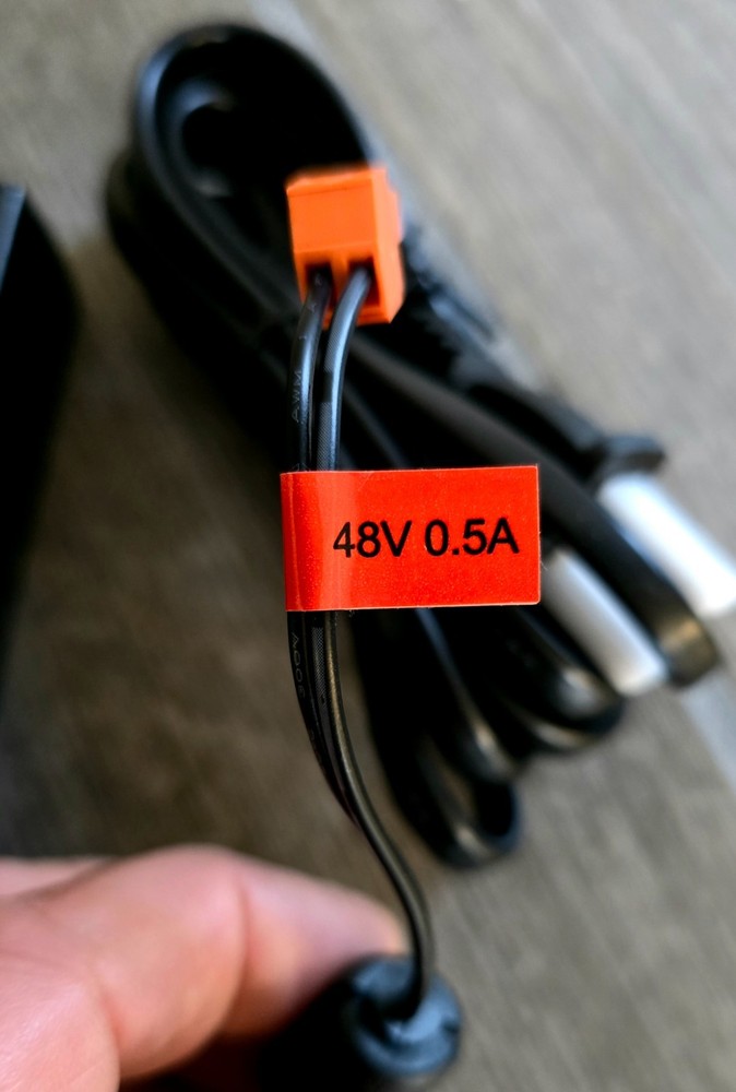 AV PRO EDGE AC-EX70-UHD-R2