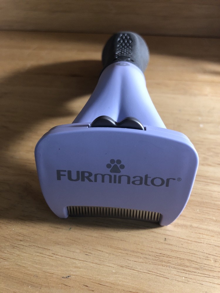 FURminator Undercoat Deshedding Tool For Small Cats