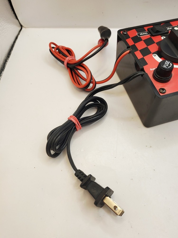 Dynamite Mega 2 AC/DC Quick Charger