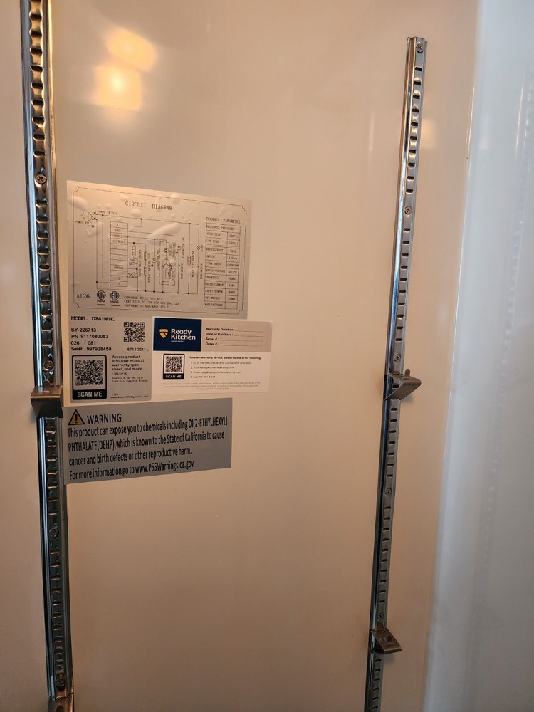 Avantco Commercial Refrigerator 178A19FHC