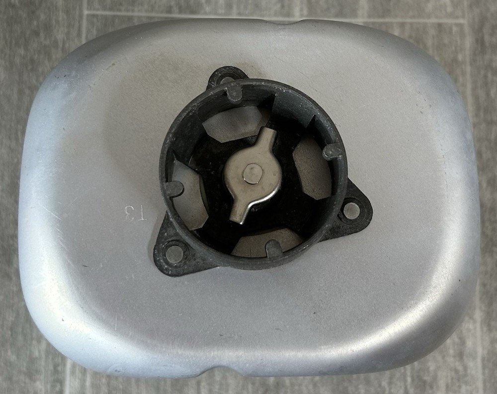 Sunbeam Model 5891 Bread Maker Machine Replacement Parts Pan & Paddle Only