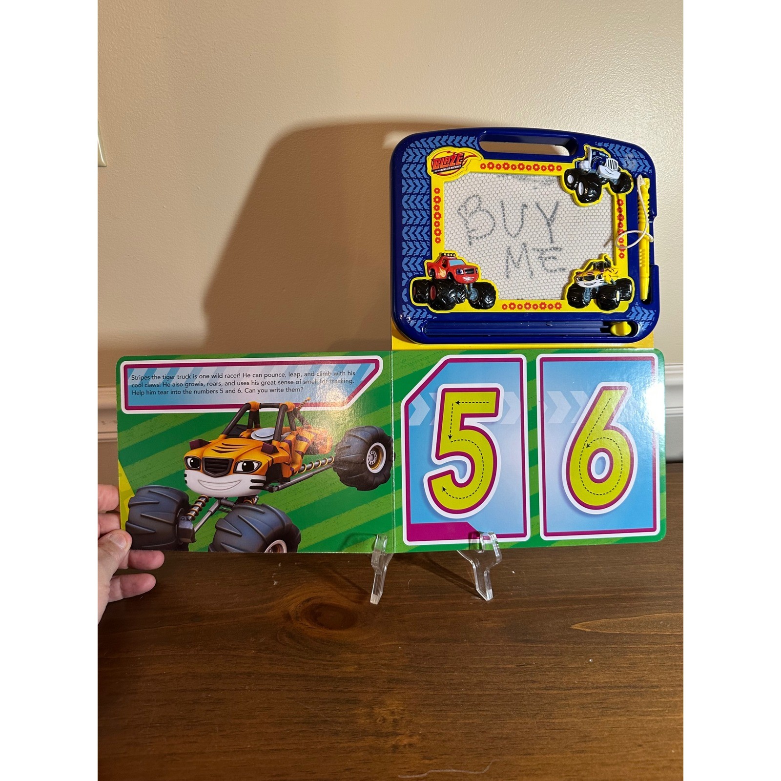 Blaze and the Monster Machines Drawing Board and Book Count on Speed